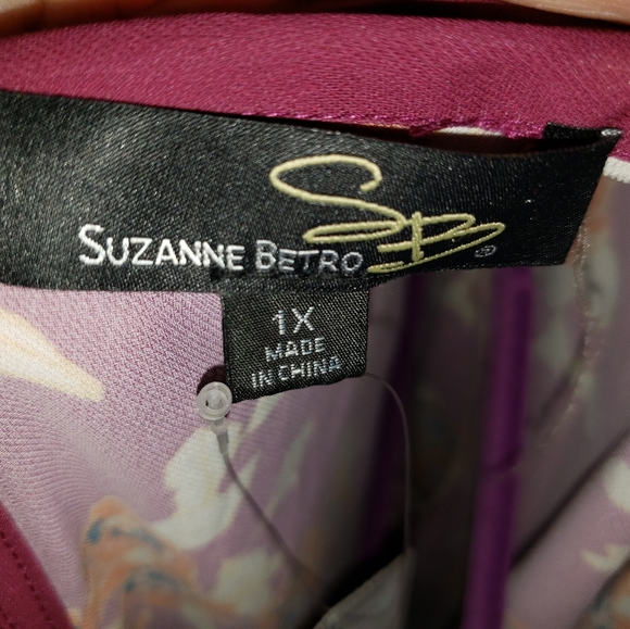 Suzanne Betro keyhole blouse 1X - Picture 4 of 6